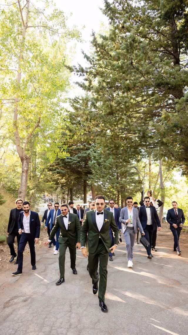 Post 7 by Tie The Knot on Instagram (video)
