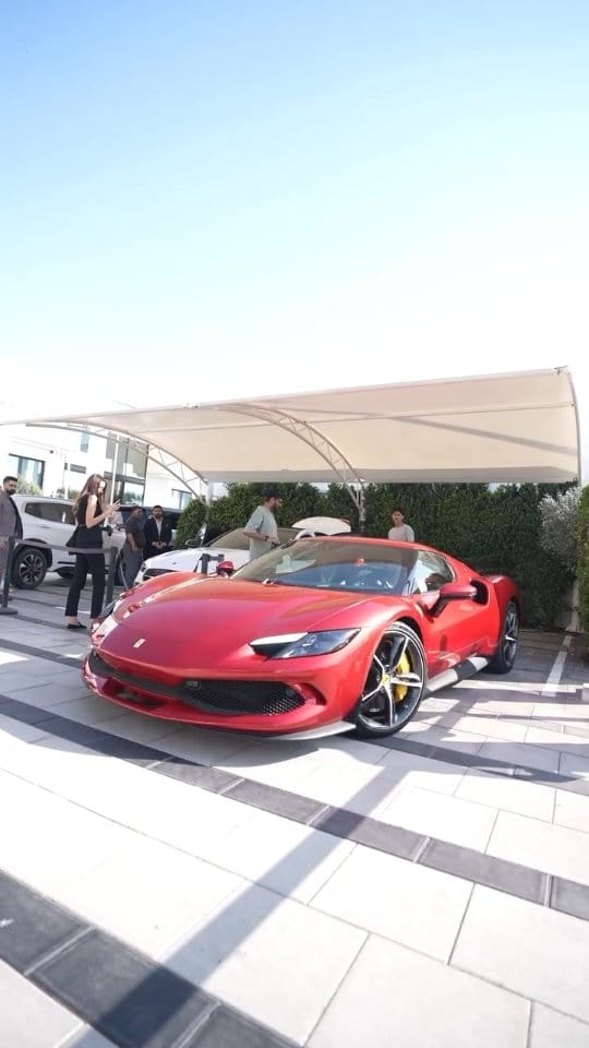 Post 4 by Guru Productions 🇮🇳 🇦🇪 🇴🇲 on Instagram (video)