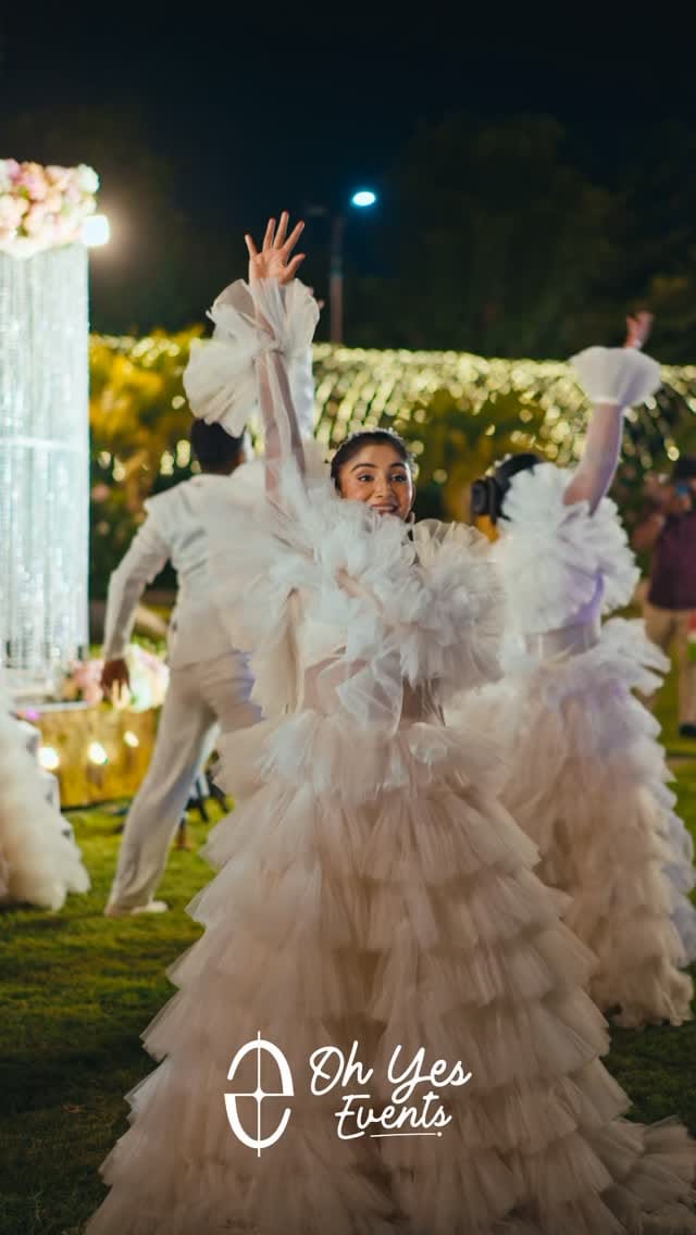 Post 6 by Oh Yes Events ™️ on Instagram (video)