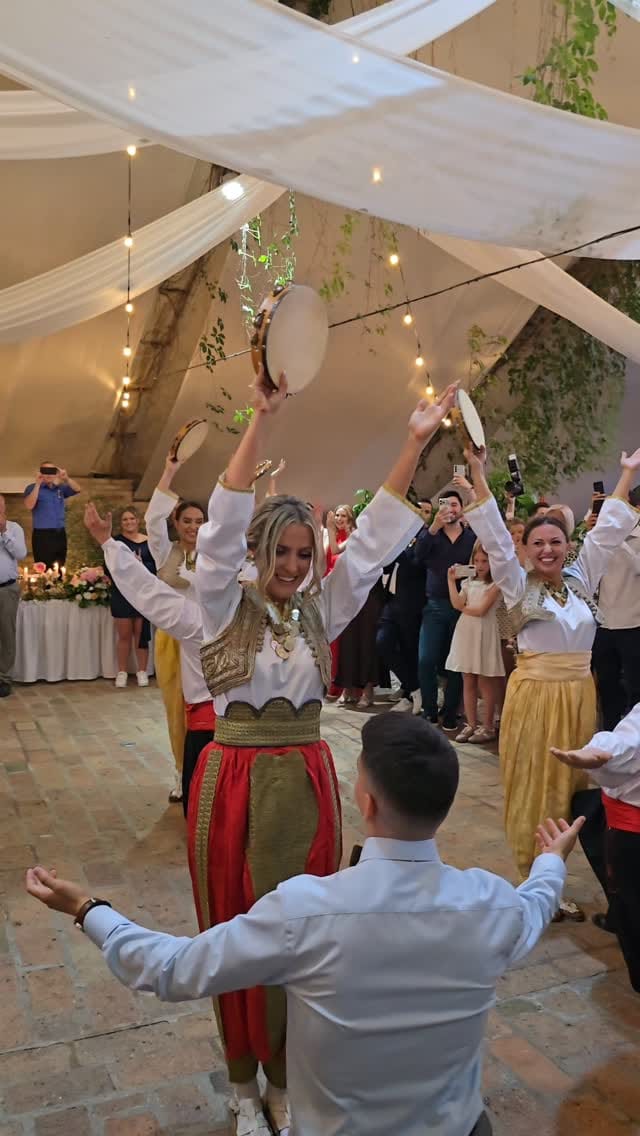 Post 1 by Balkan Wedding || Besplatni online planer za venčanje on Instagram (video)