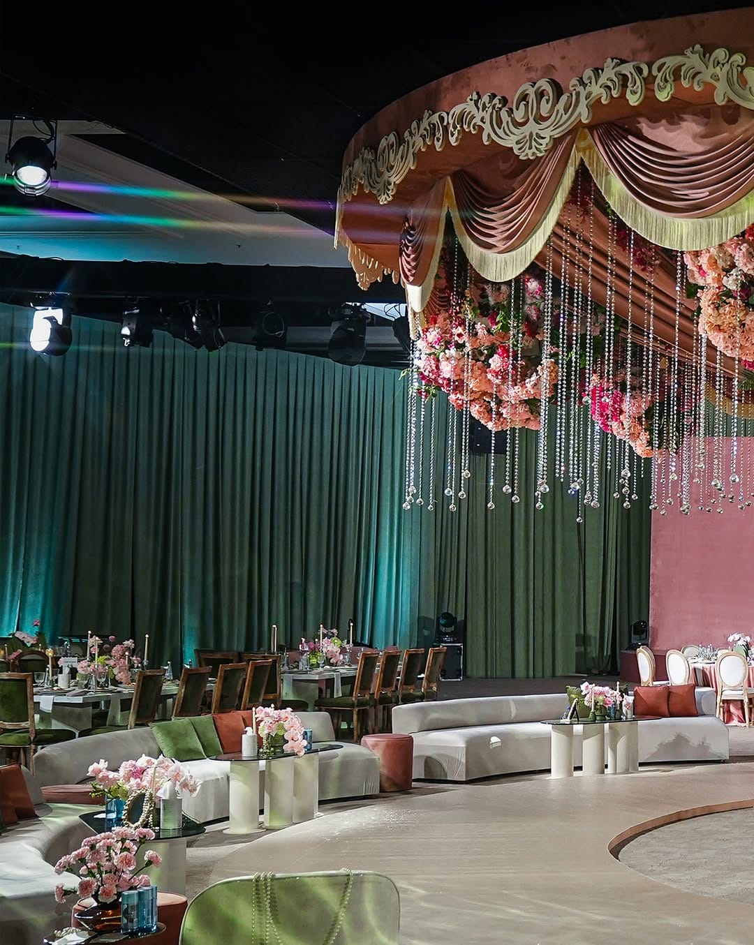 Post 4 by الهدية Wedding & events on Instagram (image)