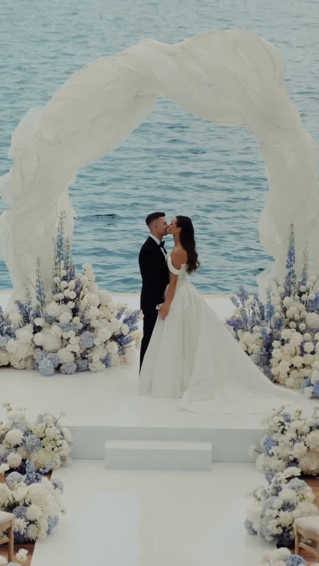Post 4 by Destination wedding planner on Instagram (video)
