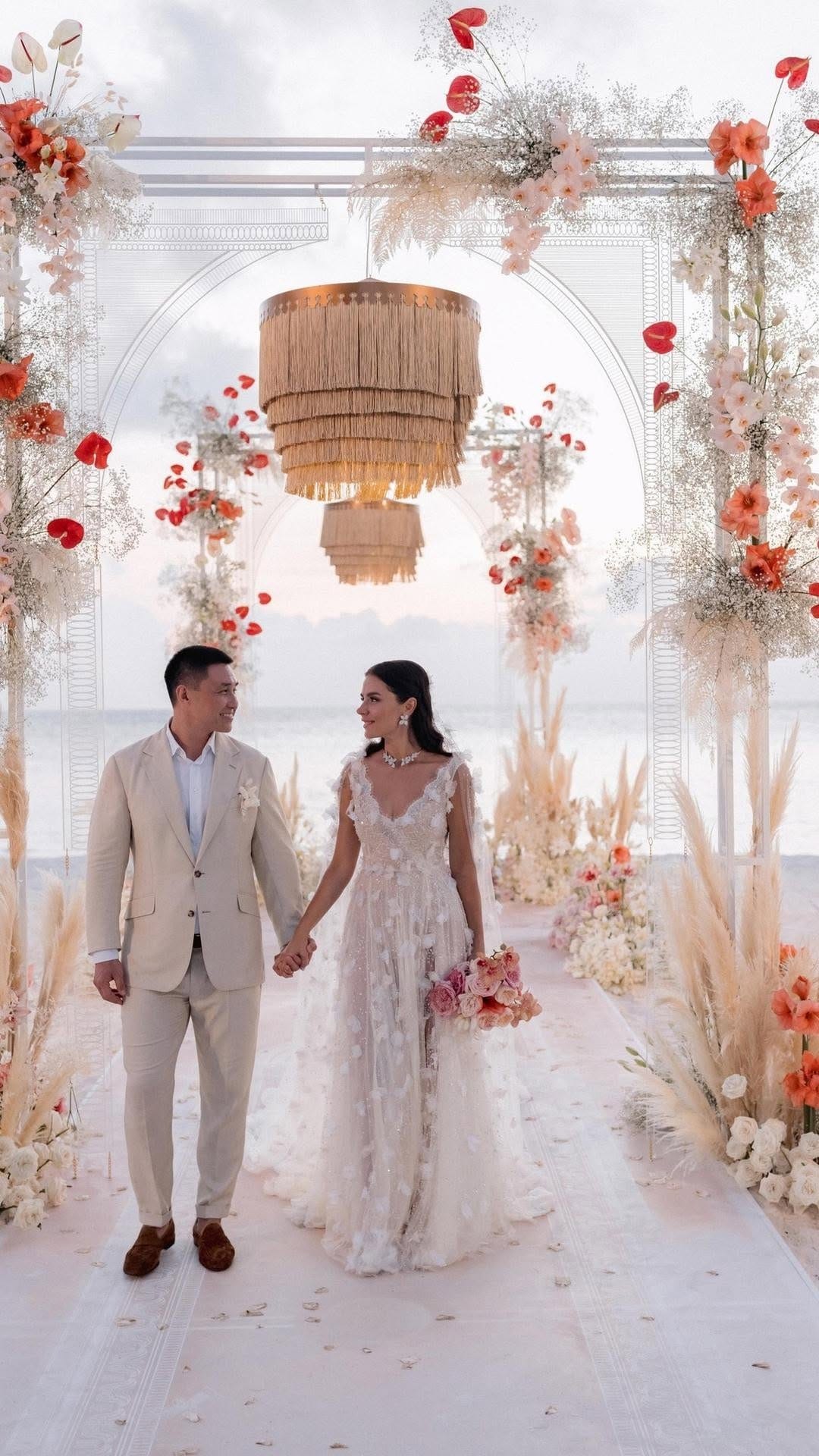 Post 10 by Destination wedding planner on Instagram (video)
