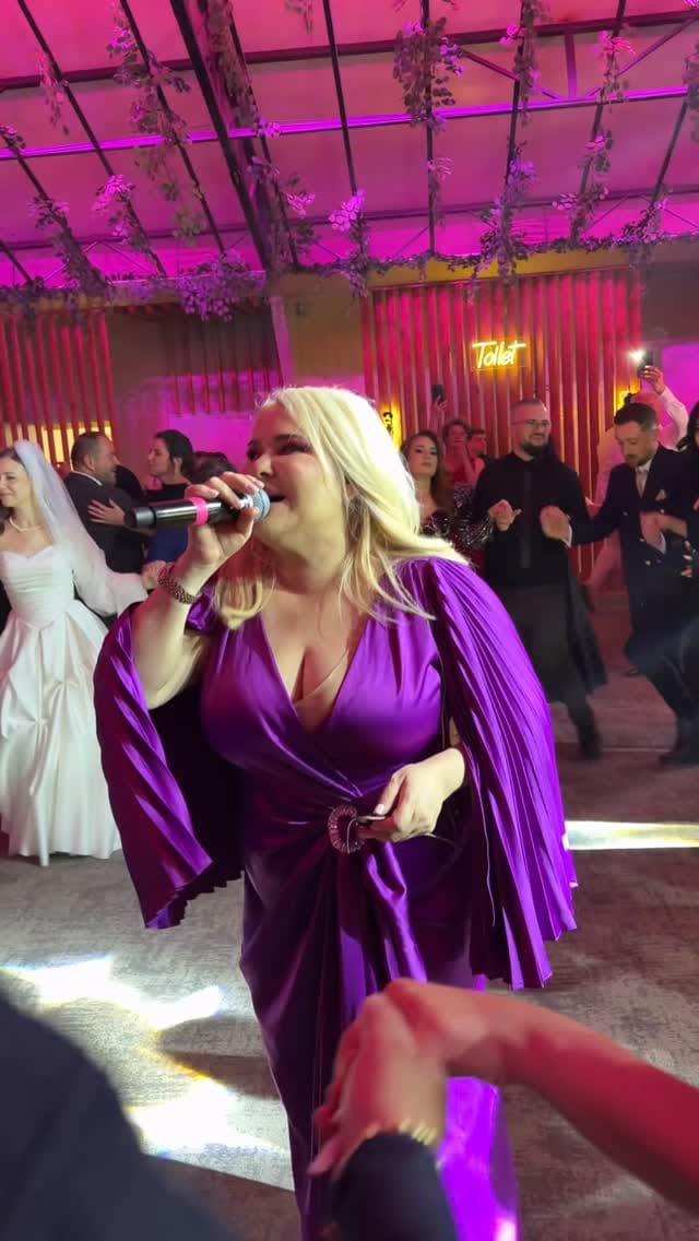 Post 4 by Wedding Planner Alina Vreju 🇷🇴 on Instagram (video)