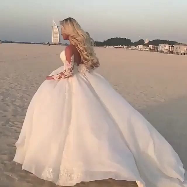 Post 10 by 🌸 كارمن ساندرز 🌸 on Instagram (video)