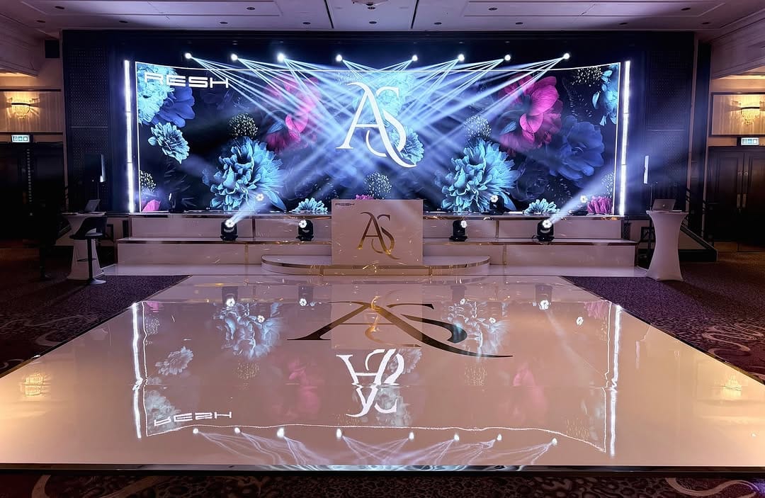 Post 8 by Vogue Luxury Events on Instagram (carousel)