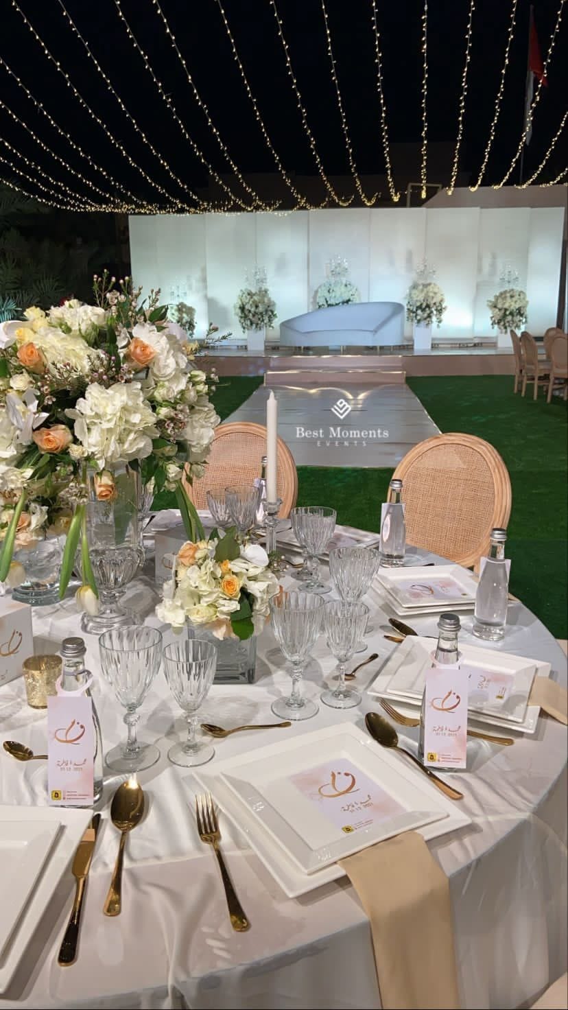 Post 3 by Best Moments Events on Instagram (video)