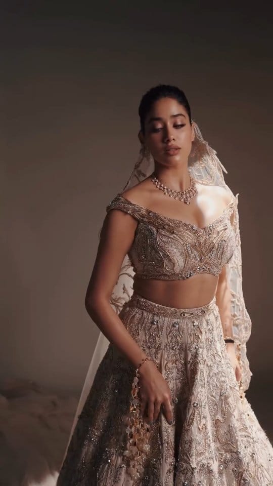 Post 3 by Shaadivaale on Instagram (video)