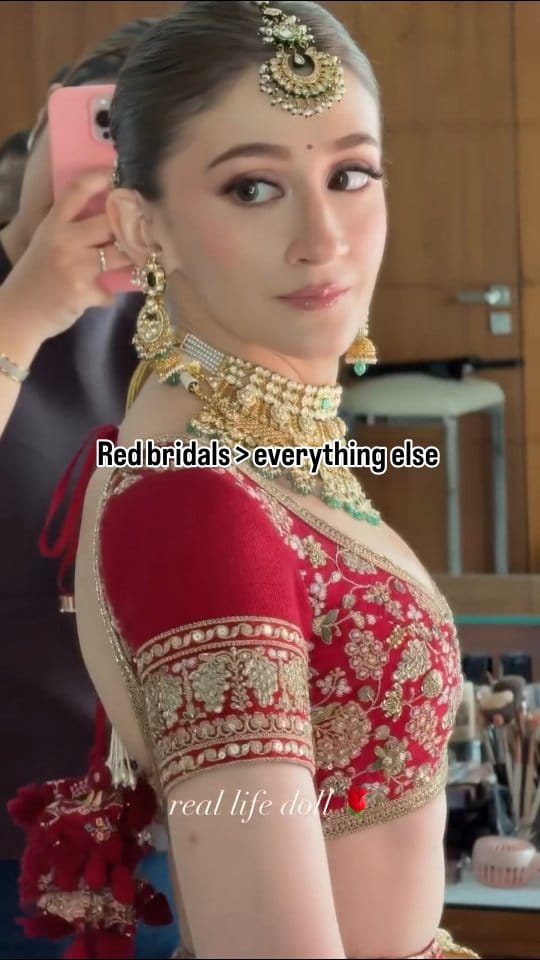 Post 1 by Shaadivaale on Instagram (video)