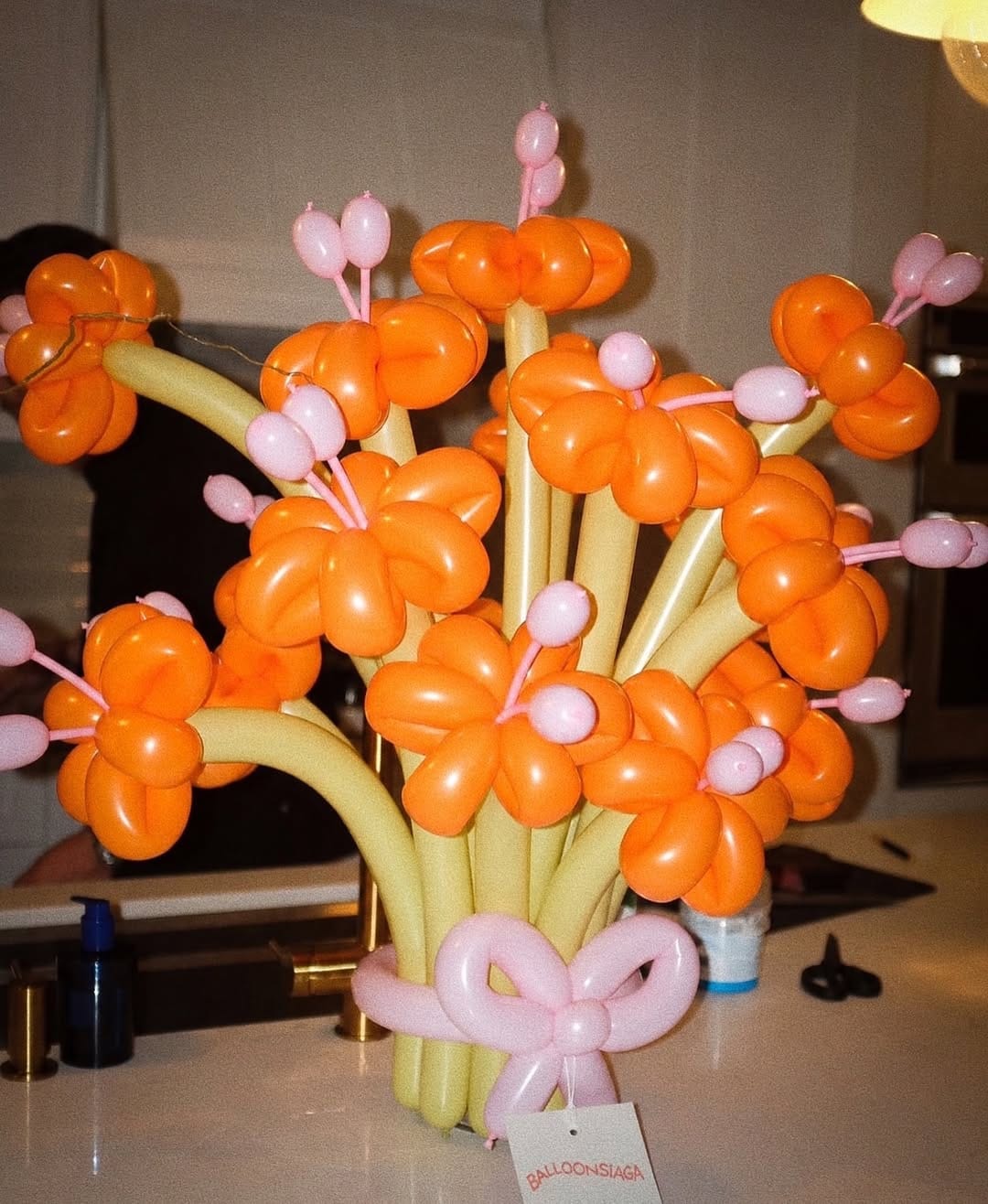 Post 6 by BALLOONS | EVENTS | DECOR | DUBAI on Instagram (image)