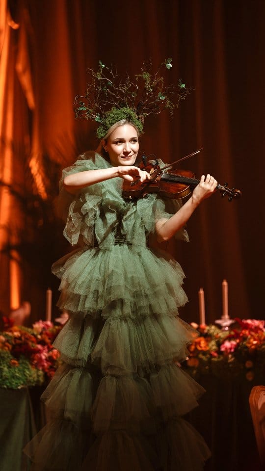 Post 6 by Carousel Events on Instagram (video)
