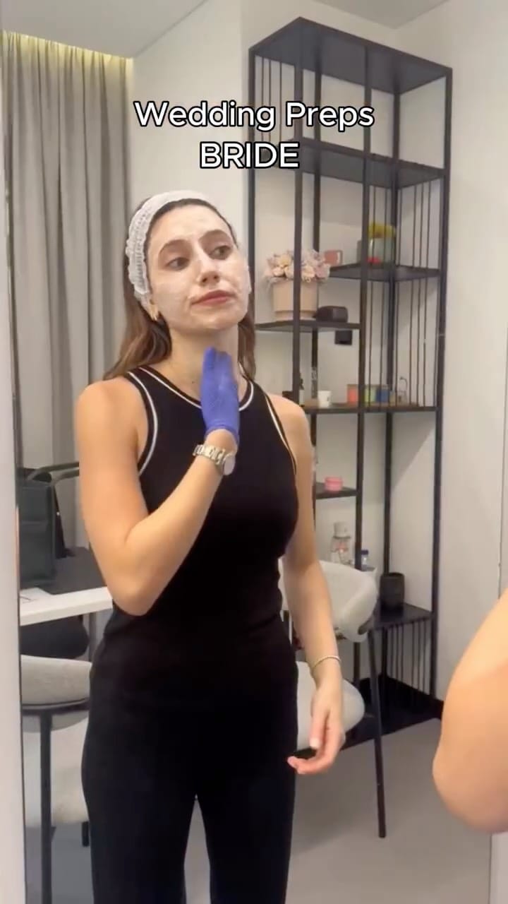 Post 2 by Serena Saade, MD on Instagram (video)