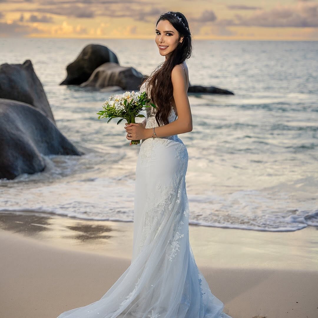 Post 10 by Dr. Alejandra Enriquez Cuervo on Instagram (carousel)