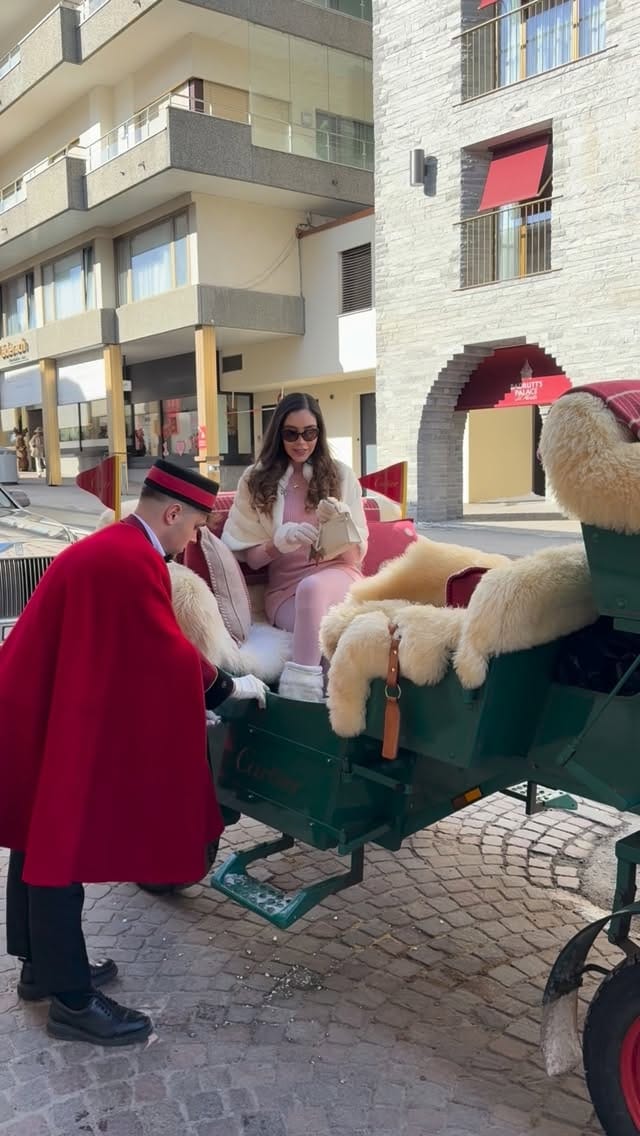 Post 2 by Dr. Alejandra Enriquez Cuervo on Instagram (video)