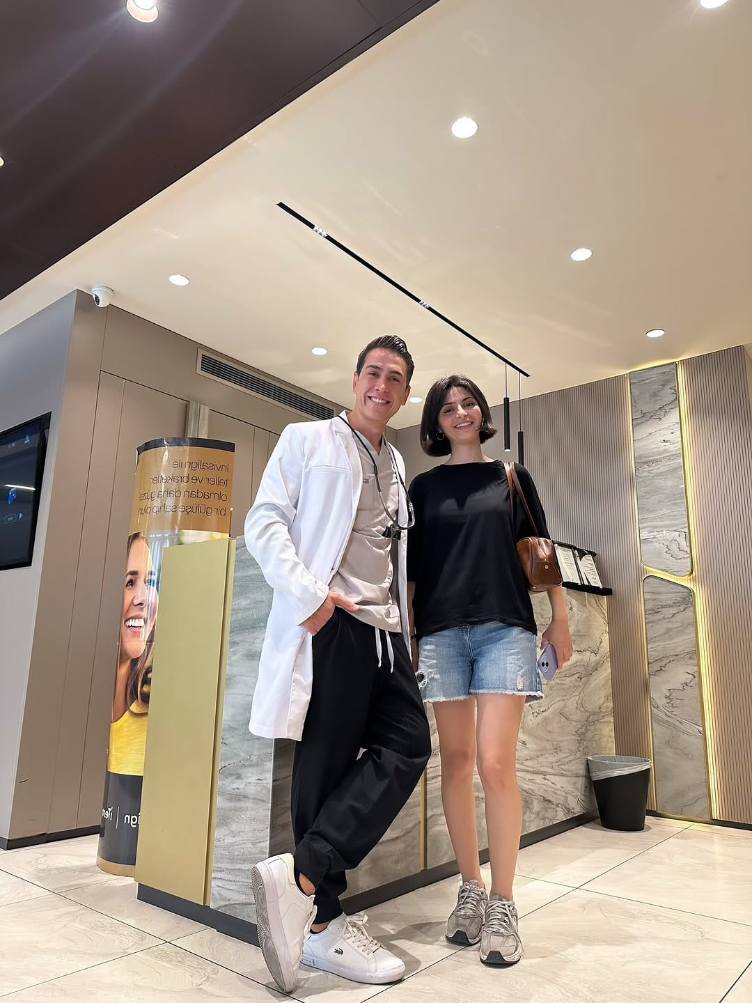 Post 1 by Dr. Batuhan Ünlüler , DDS on Instagram (image)