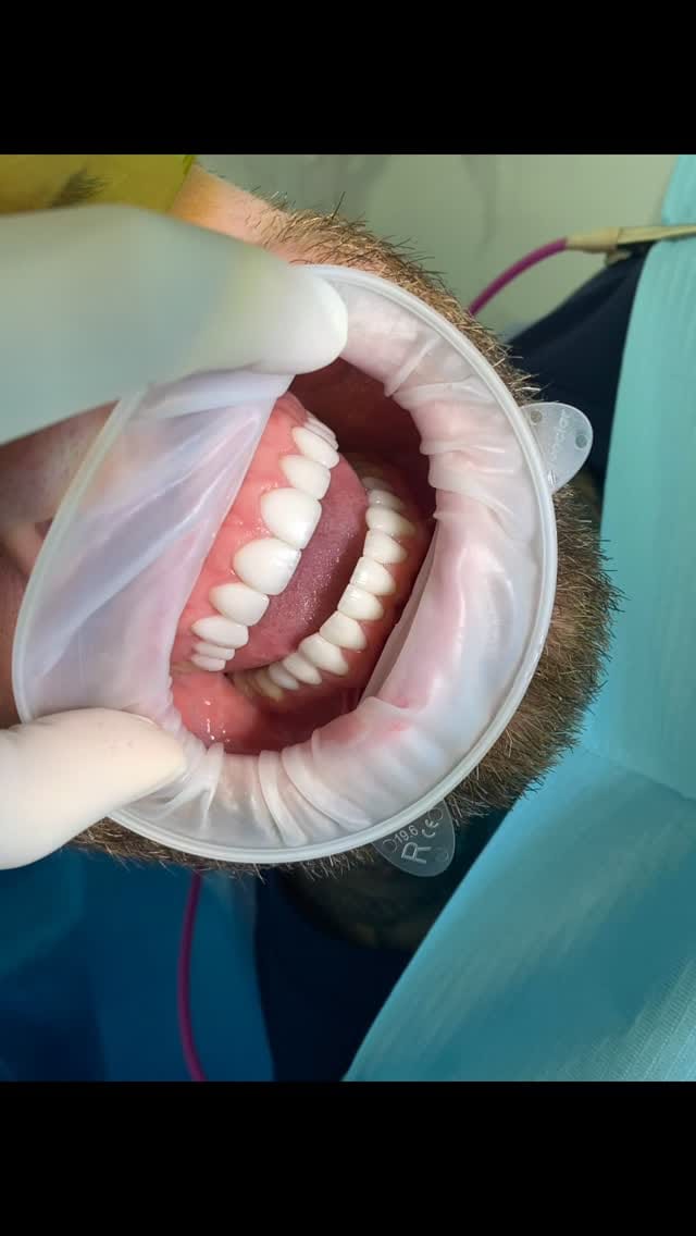 Post 3 by Dr. Saba Rafiei Elizei 💍 on Instagram (video)