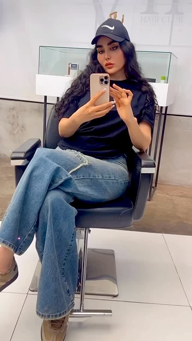Post 9 by Dr Niloofar Vali on Instagram (video)