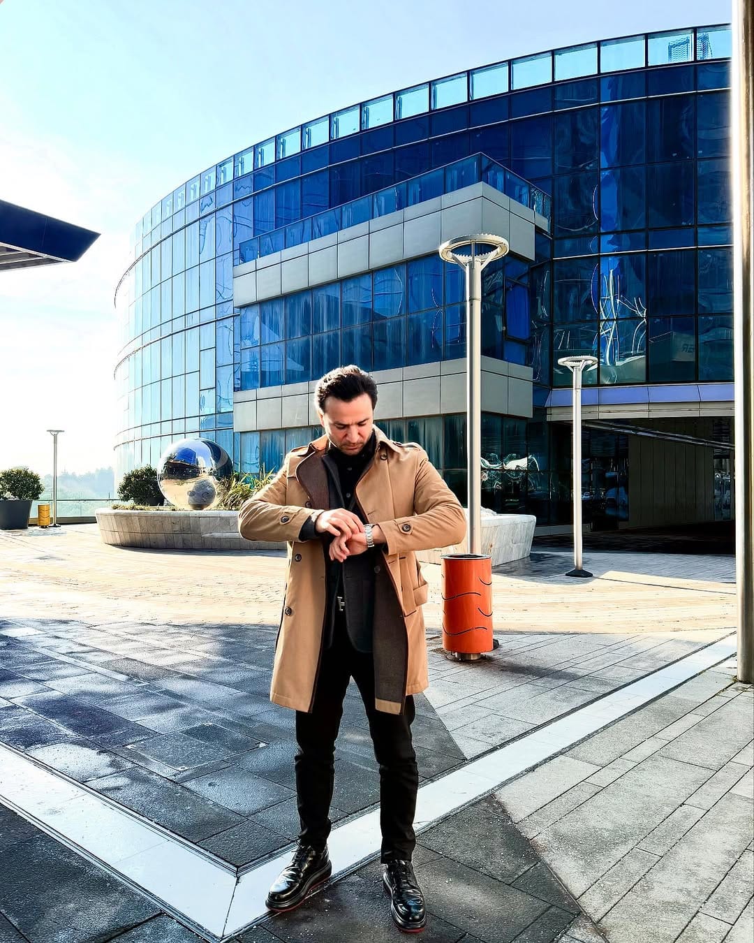 Post 4 by Ertuğ on Instagram (carousel)