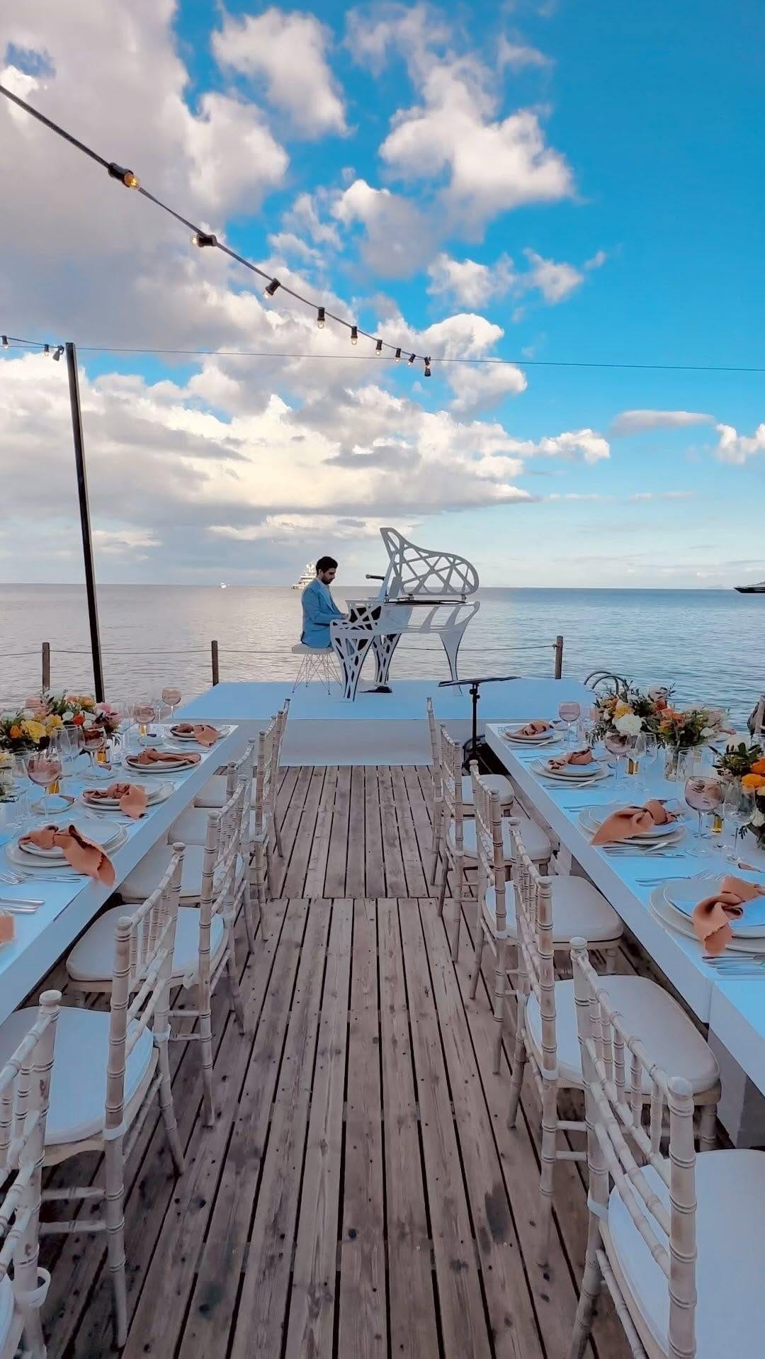 Post 10 by Smooth Mood Project on Instagram (video)