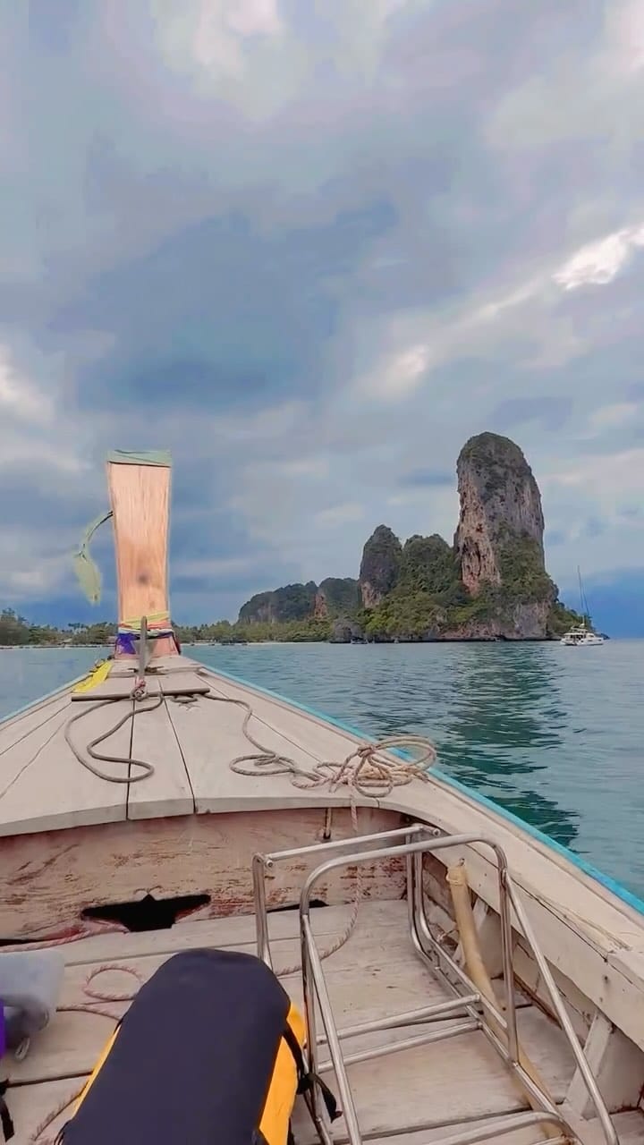 Post 5 by Rohan Raj Benjamin on Instagram (video)