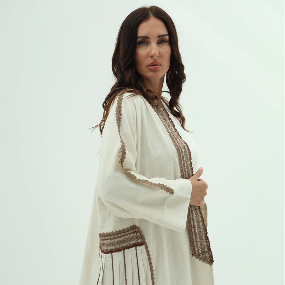 Post 1 by Brokar Abaya, بروكار on Instagram (carousel)