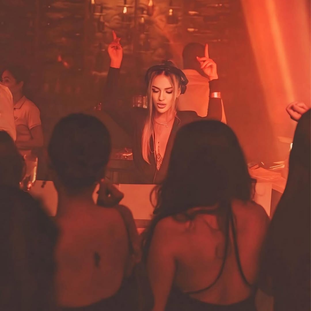 Post 9 by OLGA LATYNTSEVA | DJ L O Y A on Instagram (image)