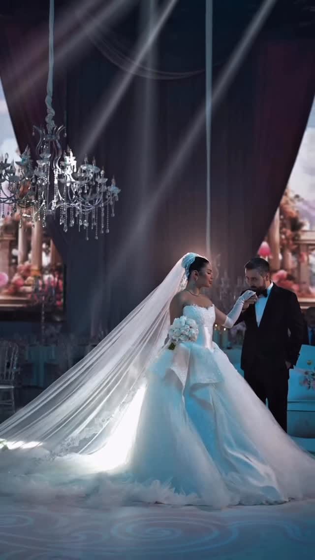 Post 5 by NARMİN ABDULL on Instagram (video)