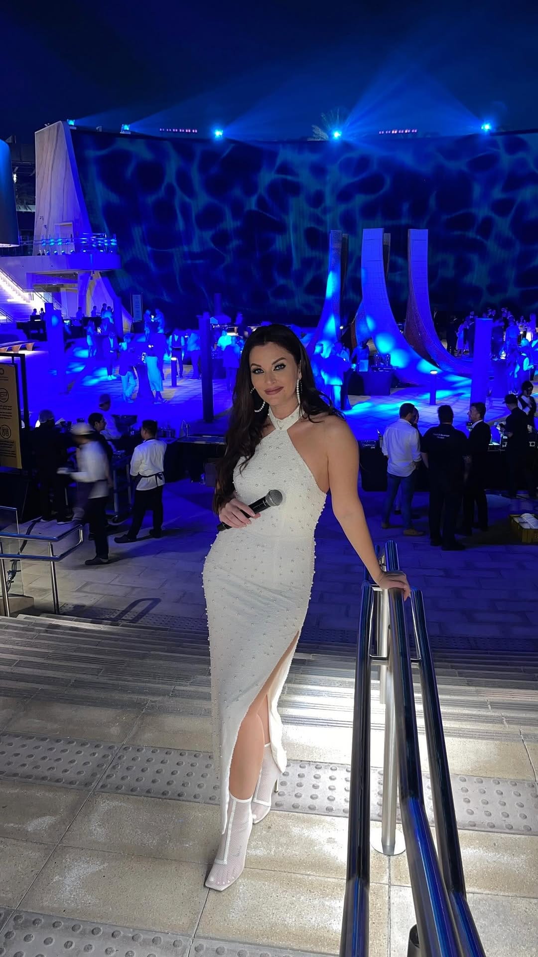 Post 6 by DUBAI SINGER on Instagram (video)