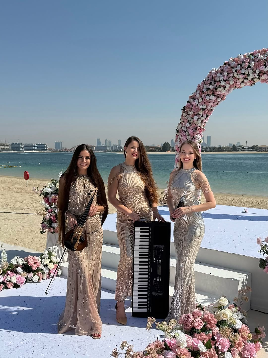Post 5 by DUBAI SINGER Irina T🎤👩🏼💃🏼❤️ on Instagram (carousel)