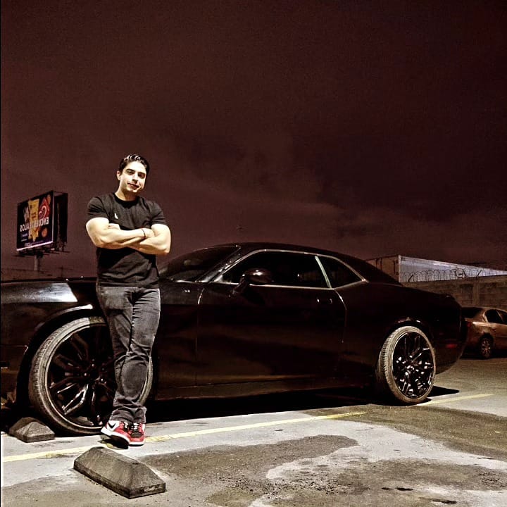 Post 10 by israel ramirez on Instagram (image)