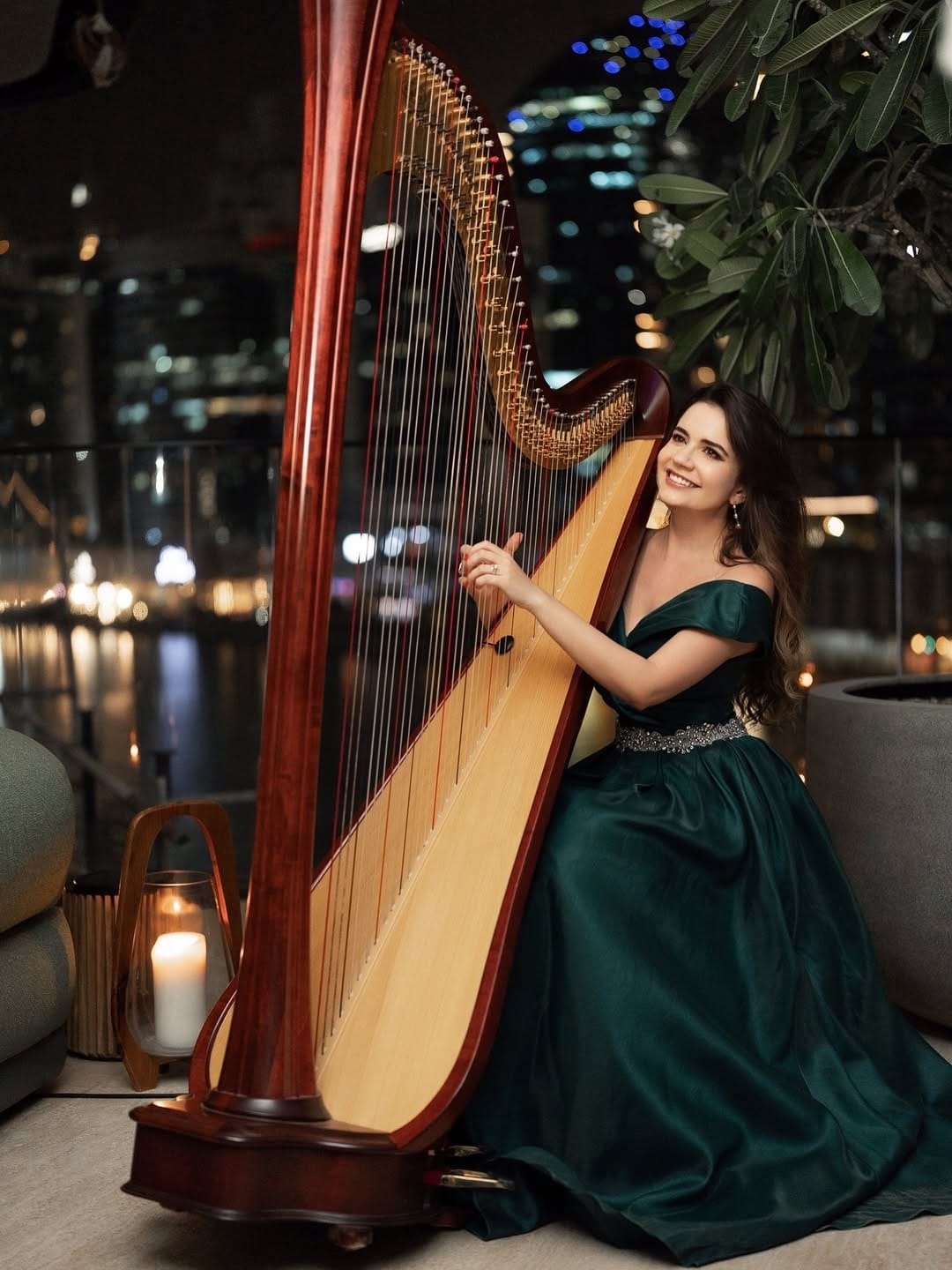 Post 1 by 🎼 Harpist In Dubai 🎼 on Instagram (carousel)