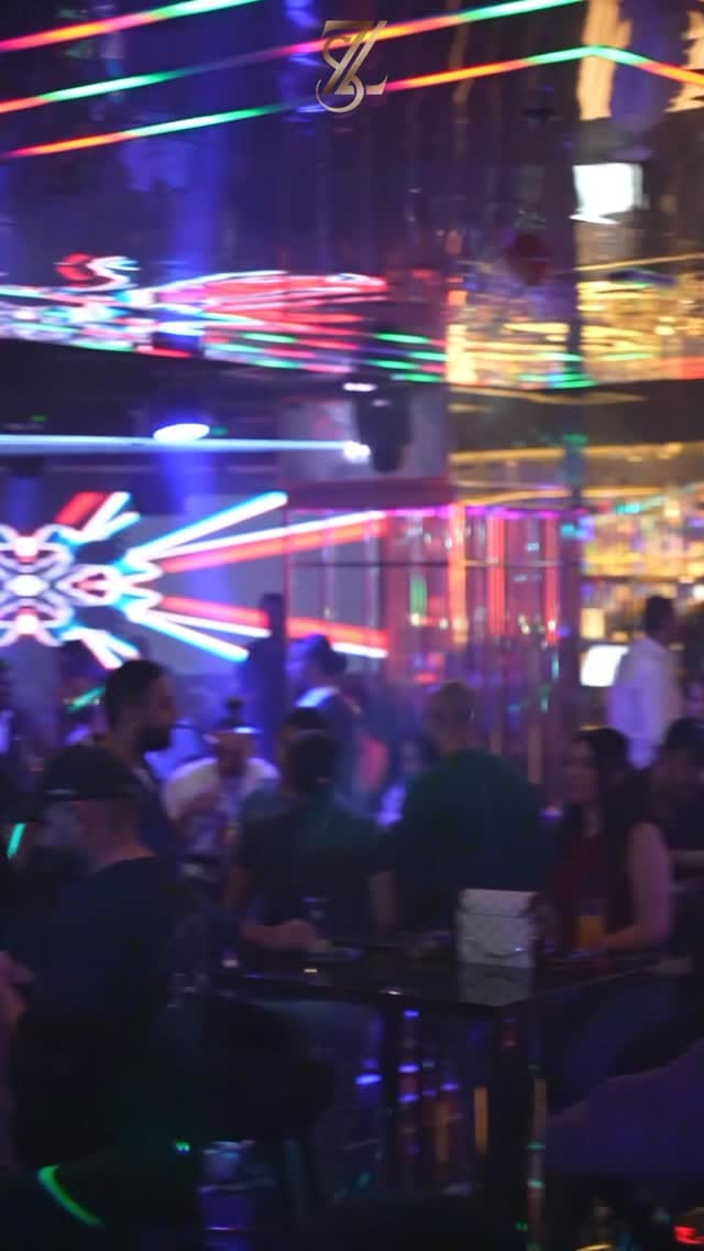 Post 1 by DJ / PRODUCER on Instagram (video)