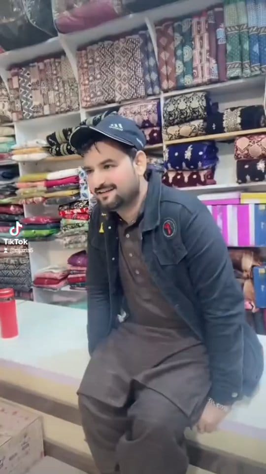 Post 3 by Raja Zia on Instagram (video)