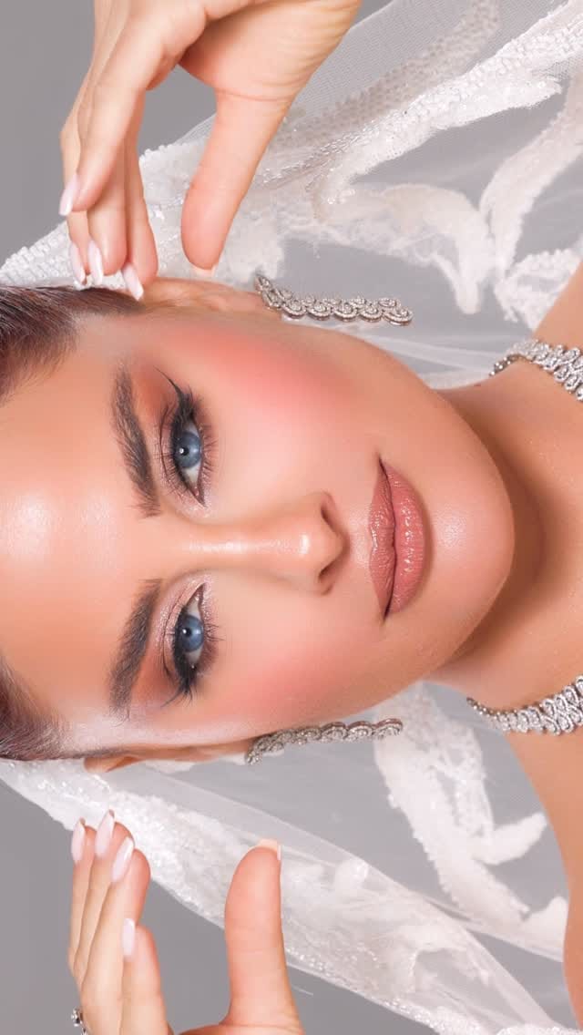 Post 6 by Clara - كلارا on Instagram (video)