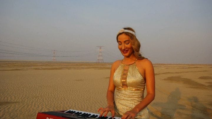 Post 9 by Singer Dj Pianist Abu Dhabi Dubai UAE on Instagram (video)
