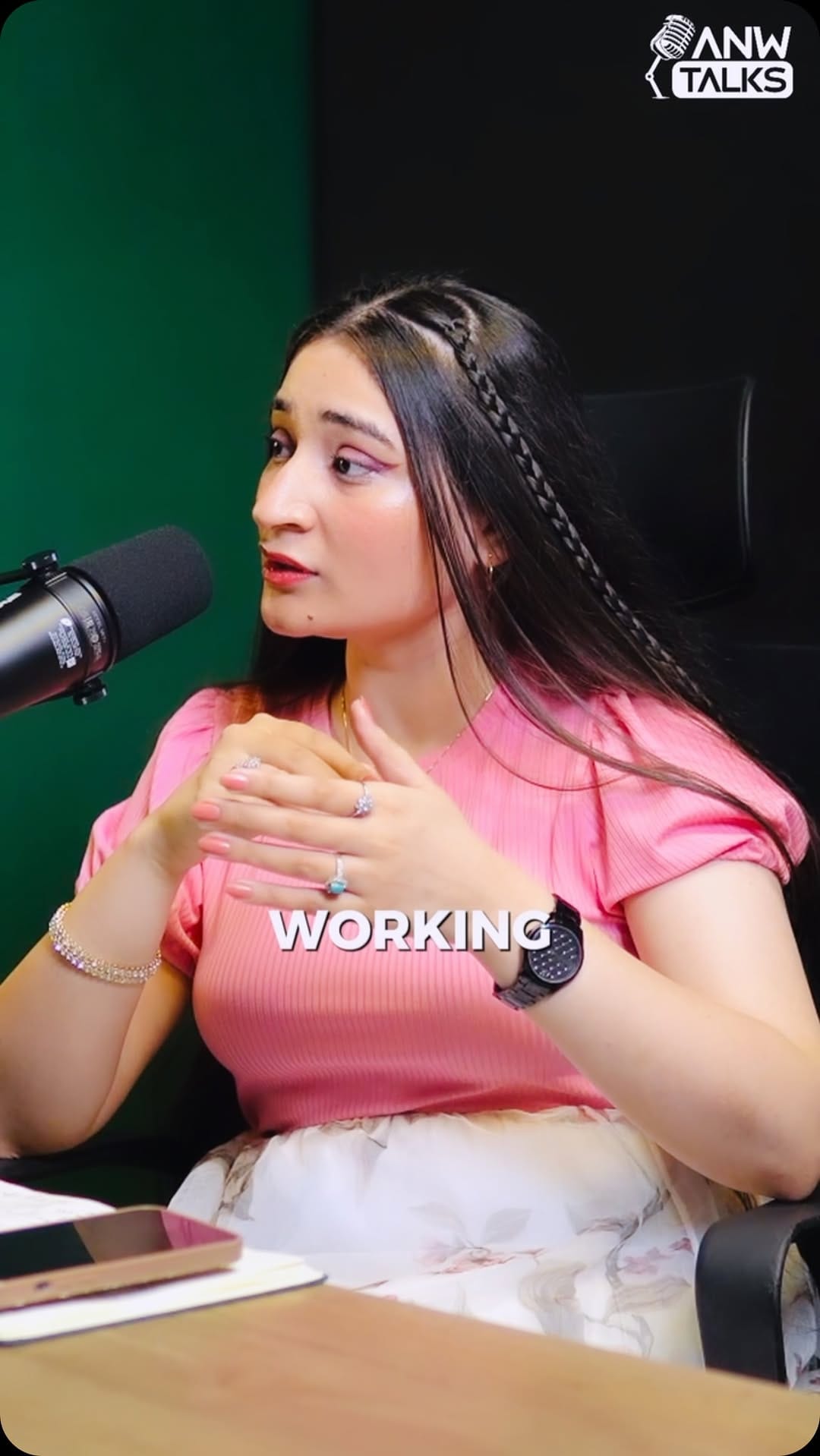 Post 9 by Amna Riaz on Instagram (video)
