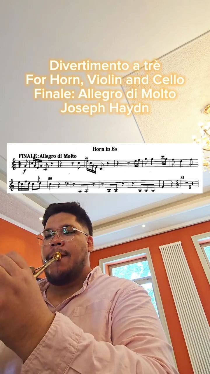 Post 10 by Rafael Oliveros on Instagram (video)