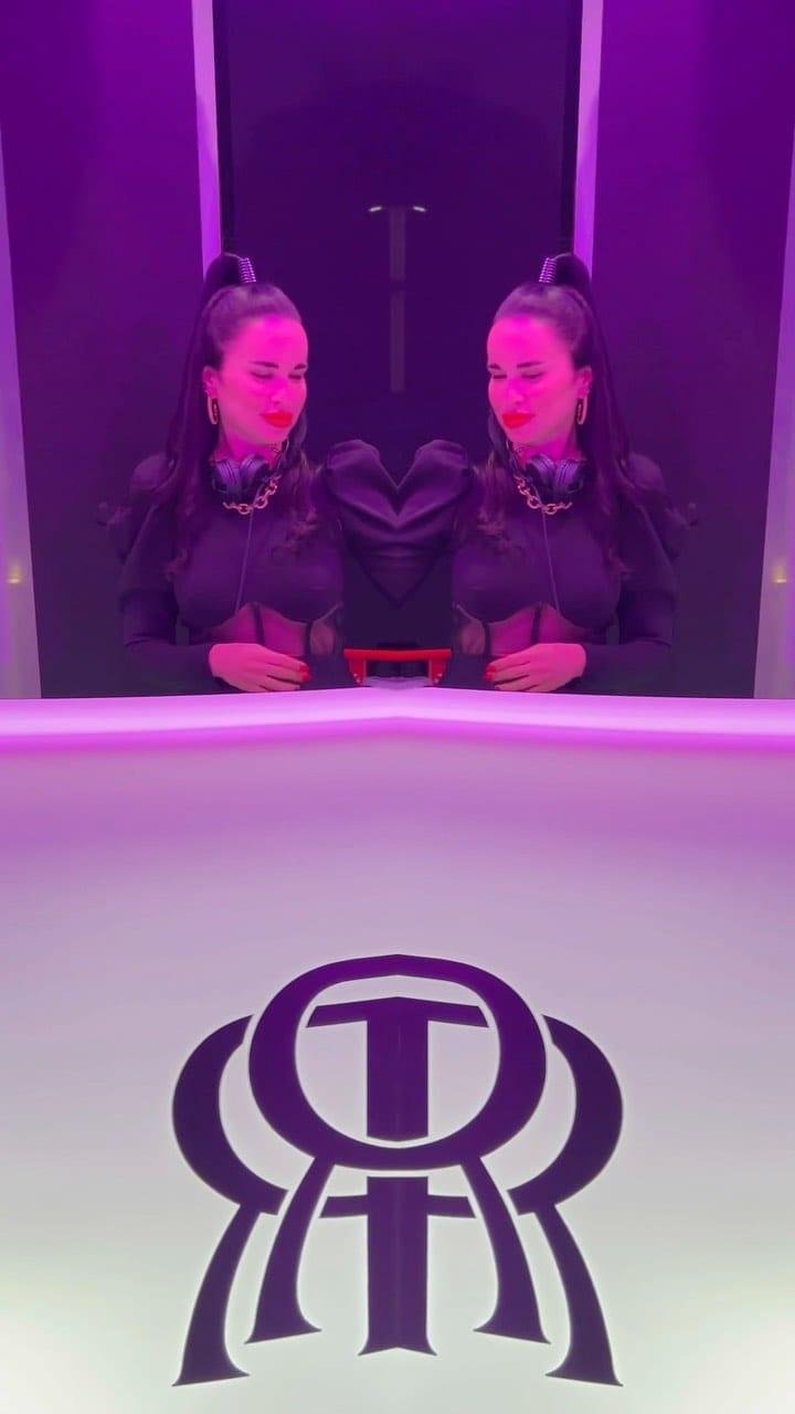 Post 2 by DJ LINS on Instagram (video)