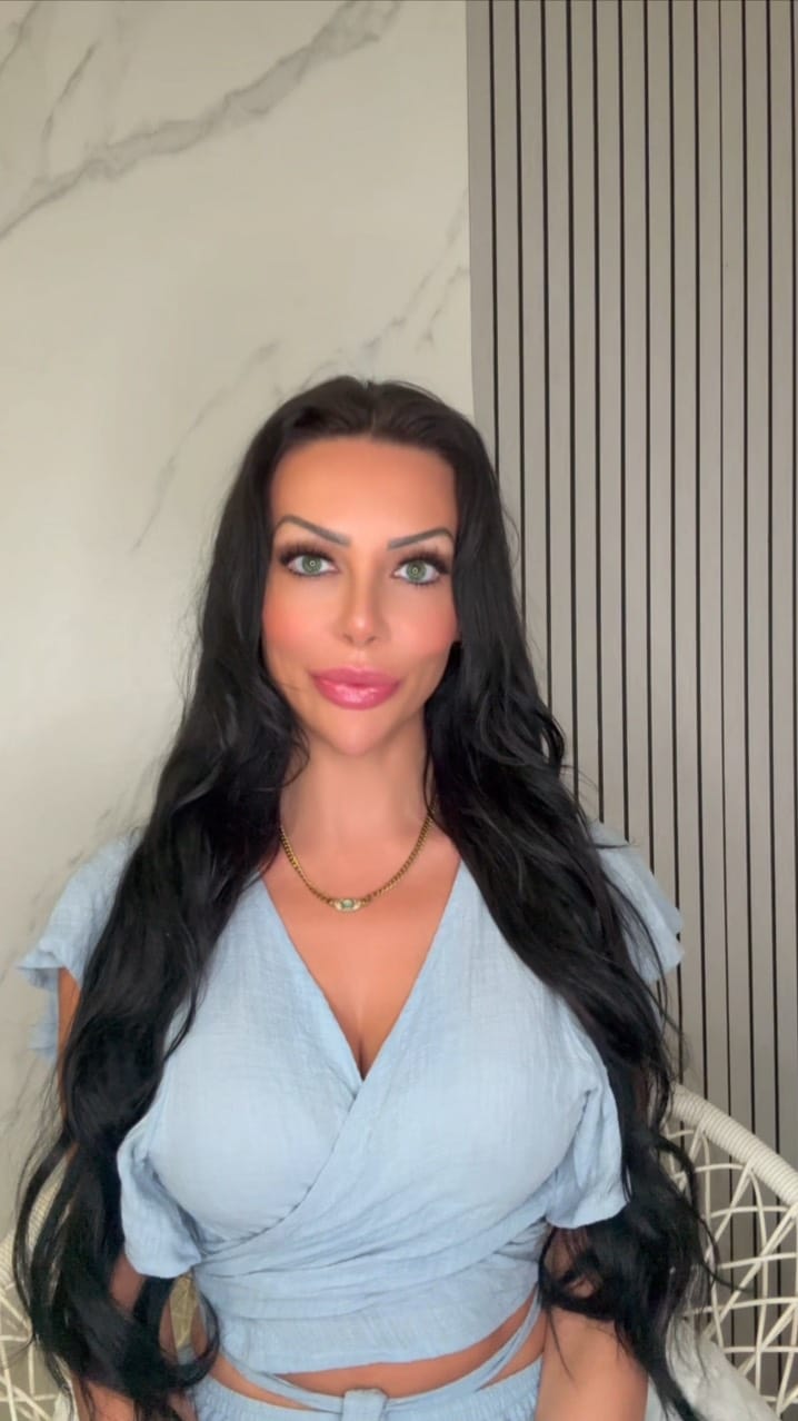 Post 8 by 🔮  𝓢𝓸𝓹𝓱𝓲𝓮 𝓐𝓽𝓴𝓲𝓷𝓼𝓸𝓷 🔮🧿♏️ on Instagram (video)