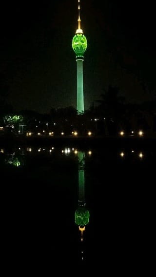 Post 10 by Chamath on Instagram (video)