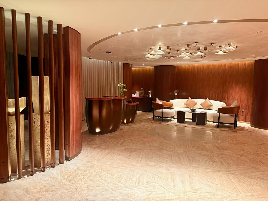 Post 8 by The Ritz-Carlton Abu Dhabi, Grand Canal on Instagram (image)