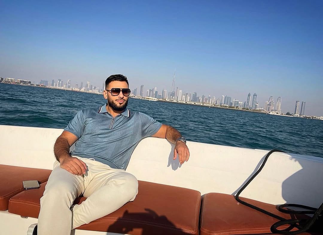 Post 5 by Imran on Instagram (image)