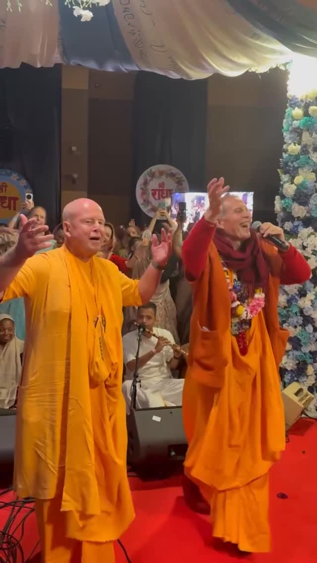 Post 10 by Kirtan Rasa Festival Dubai🪷 on Instagram (video)
