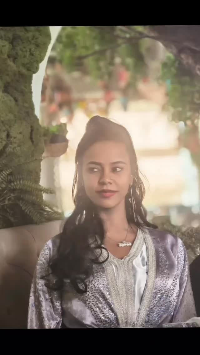 Post 3 by Leem Hussein on Instagram (video)