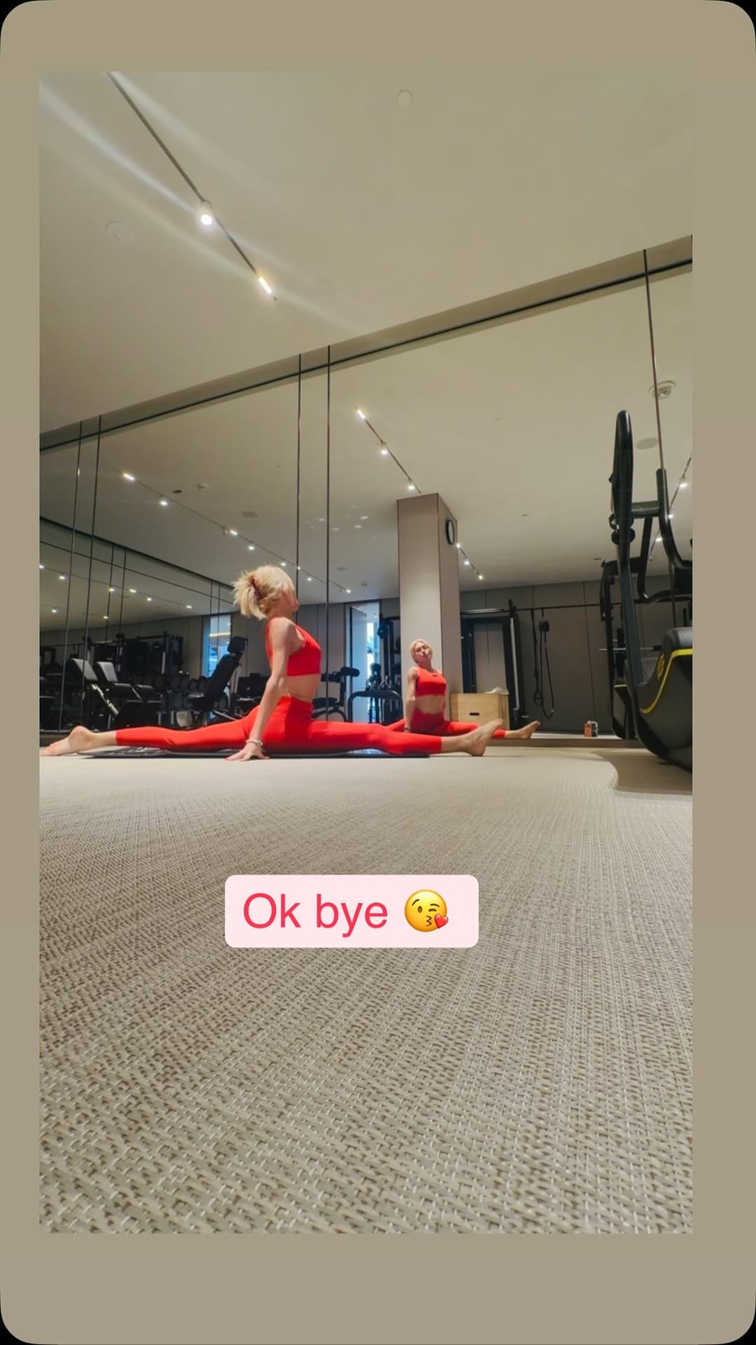Post 2 by Anastasiya Olimska on Instagram (video)