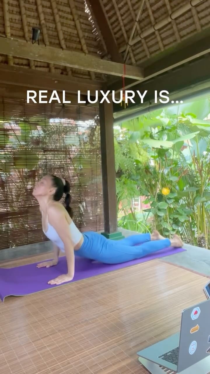 Post 6 by Kundalini Yoga Dubai | Essential Oils | Stress Relief on Instagram (video)