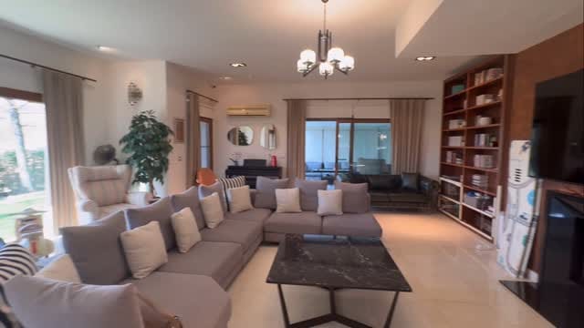 Post 2 by Simge Sönmezışık Luxury Properties on Instagram (video)