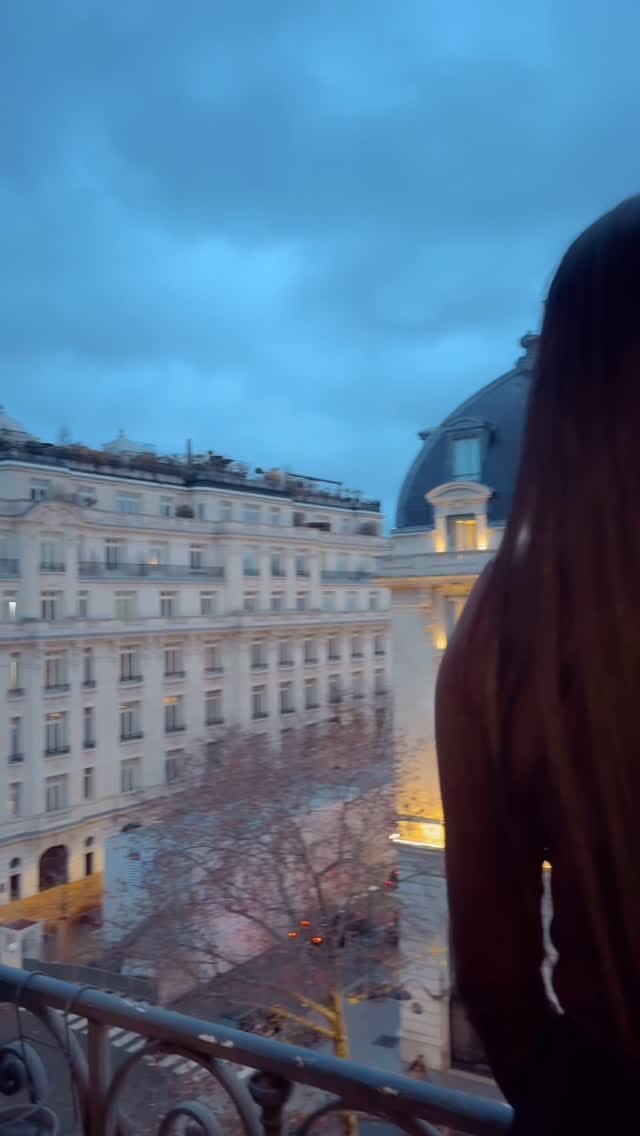 Post 6 by Ermioni Ligkori on Instagram (video)