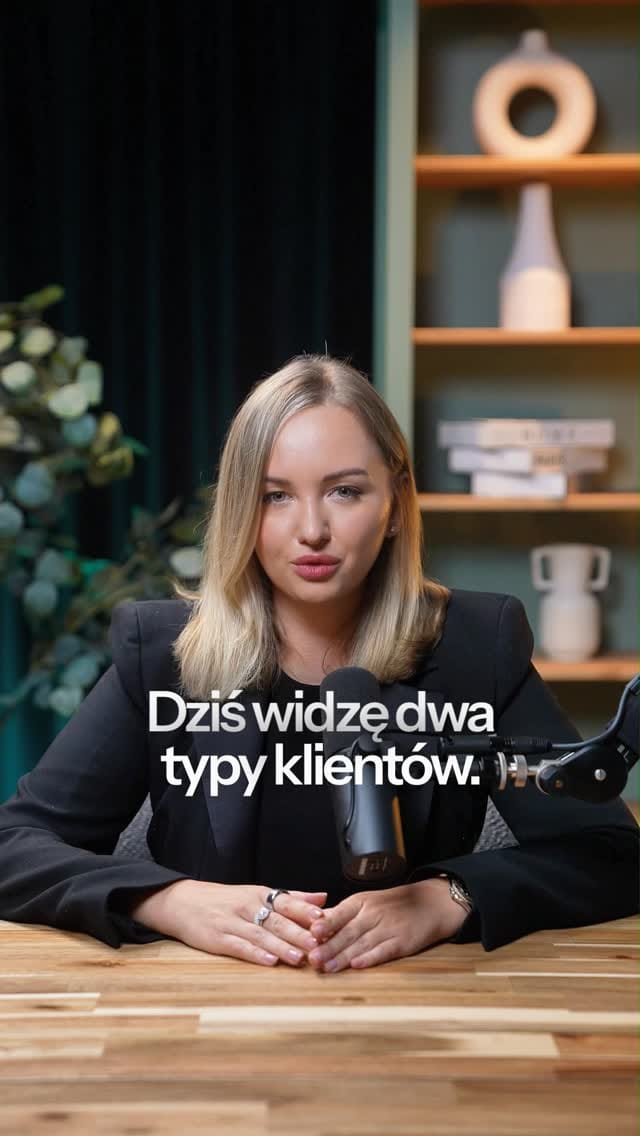 Post 4 by Marta Malak on Instagram (video)
