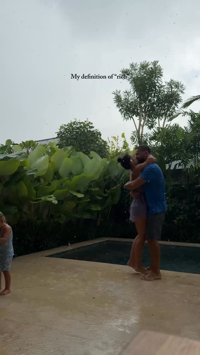 Post 2 by Sava Džehverović on Instagram (video)